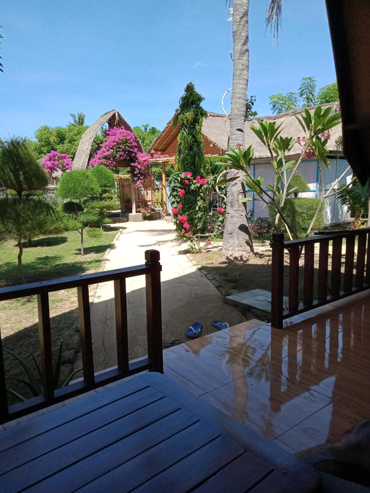 Ofal Lumbung Gili Air Exteriör bild